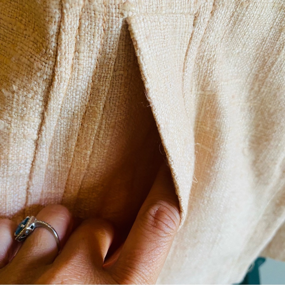 CARLISLE 100% Silk Peach Textured Double Button Blazer Jacket - Picture 5 of 10